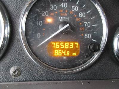 Peterbilt 387 Instrument Panel Cluster