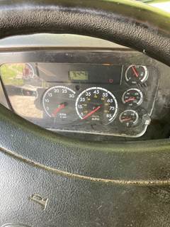 Sterling L9500 Instrument Panel Cluster for a Sterling L9500 SERIES