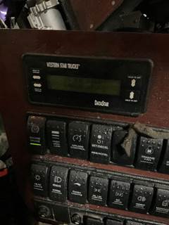 Western Star 4900EX Instrument Panel Cluster for a Western Star Trucks 4900 EX