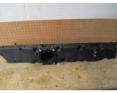 Detroit DD15 Intake Manifold for a Freightliner CASCADIA