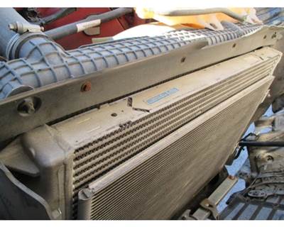 Freightliner Cascadia Charge Air Cooler (ATAAC)