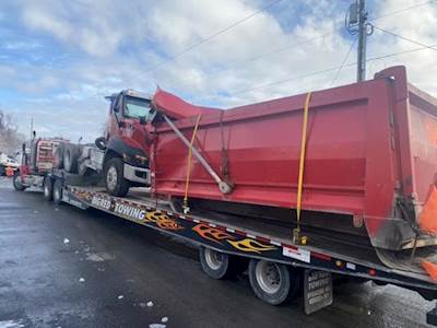 Caterpillar CT660 Truck
