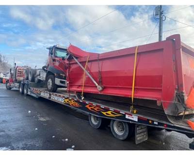 Caterpillar CT660 Truck
