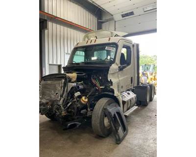 Freightliner Cascadia 126 Truck