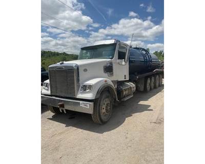 Freightliner Coronado 122 Truck