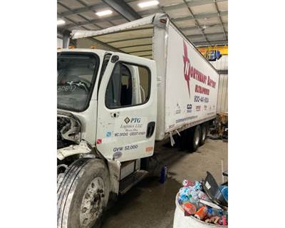 Freightliner M2 106 Truck