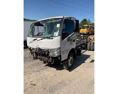 Hino 195 Truck