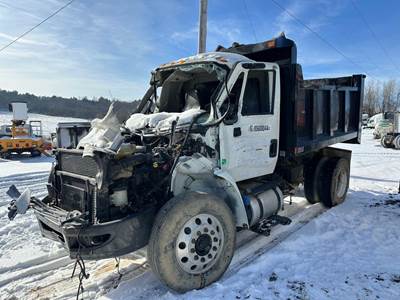 International 4400 Truck