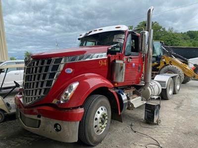 International LoneStar Truck