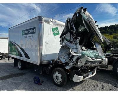 Isuzu NPR XD Truck
