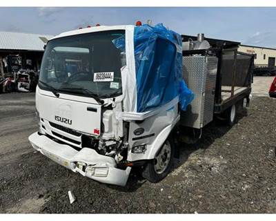 Isuzu NQR Truck