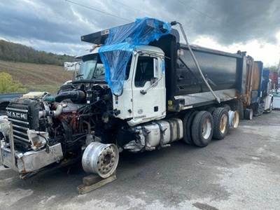 Mack Granite GU713 Truck