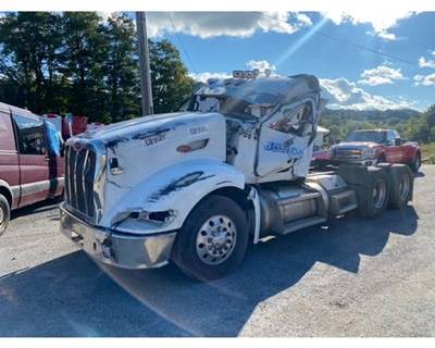 Peterbilt 386 Truck