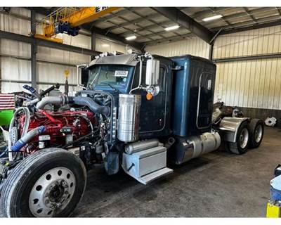 Peterbilt 389 Truck