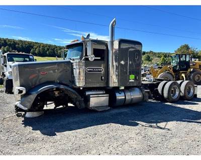 Peterbilt 389 Truck