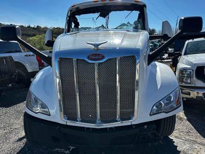 Peterbilt 579 Truck