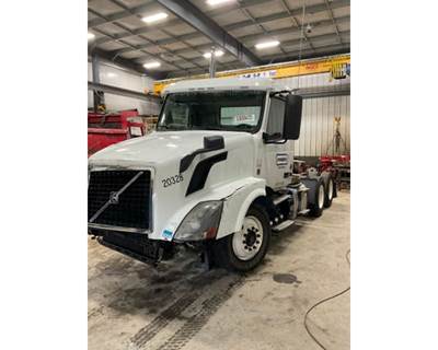 Volvo VNL Truck