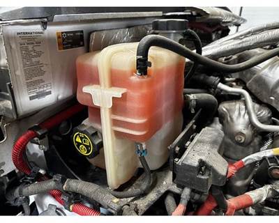 Chevrolet C5500 Radiator Overflow Bottle / Surge Tank for a Chevrolet GM515