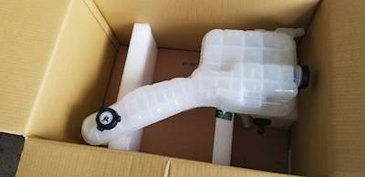 Freightliner M2 106 Radiator Overflow Bottle / Surge Tank