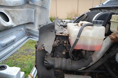 GMC C5500 Radiator Overflow Bottle / Surge Tank