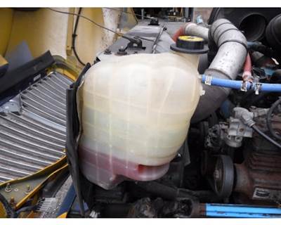International 4200 Radiator Overflow Bottle / Surge Tank