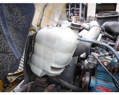 International 4200 Radiator Overflow Bottle / Surge Tank