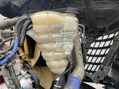 International LoneStar Radiator Overflow Bottle / Surge Tank