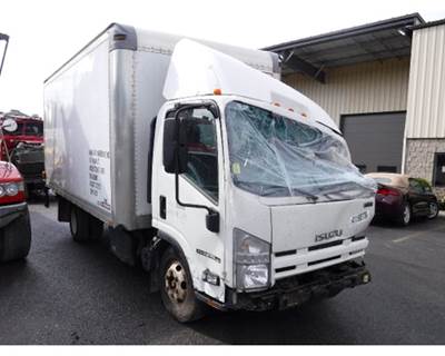 Isuzu NPR Radiator Overflow Bottle / Surge Tank