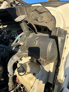 Kenworth T370 Radiator Overflow Bottle / Surge Tank