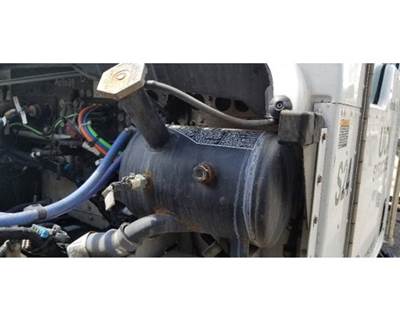 Kenworth T370 Radiator Overflow Bottle / Surge Tank