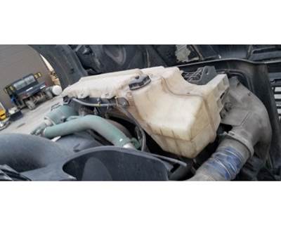Volvo VNL Radiator Overflow Bottle / Surge Tank