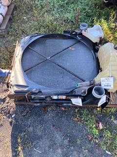 Peterbilt 386 Radiator