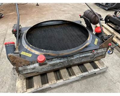 Volvo ACL Radiator