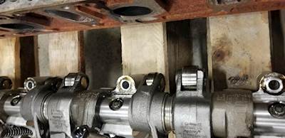 Daewoo CASCADIA 125 Rocker Arm for a Freightliner CASCADIA 125