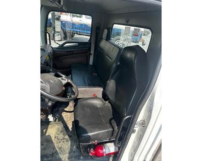 Hino L6 Seat