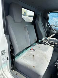 Isuzu NQR Seat