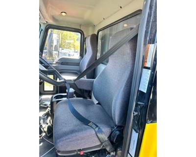 Mack MD Seat