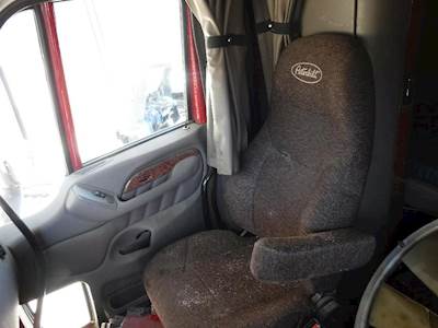 Peterbilt 587 Seat