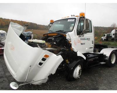 Sterling L9500 Left Seat for a Sterling L9500 SERIES