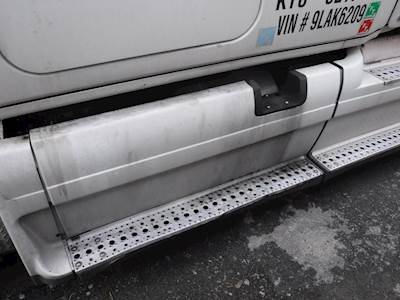 Freightliner Cascadia Fairing