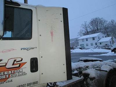 International ProStar Left Fairing