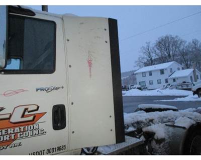 International ProStar Left Fairing
