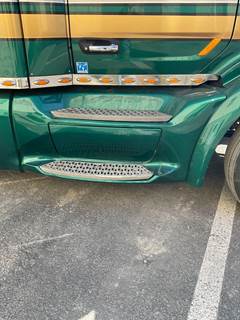 Peterbilt 579 Right Fairing