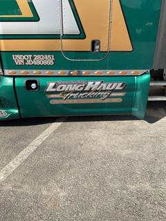 Peterbilt 579 Left Fairing