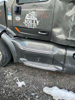 Peterbilt 579 Left Fairing