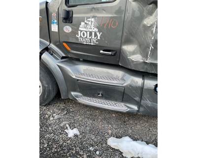 Peterbilt 579 Left Fairing