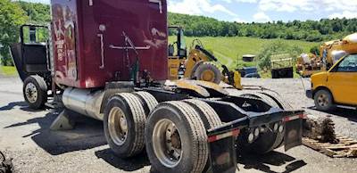 Peterbilt 379 Sleeper