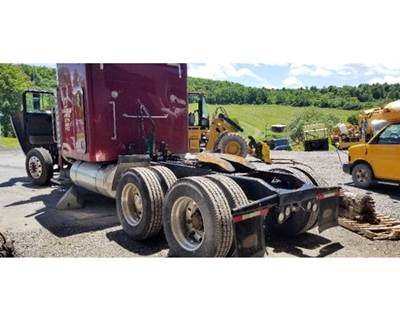 Peterbilt 379 Sleeper