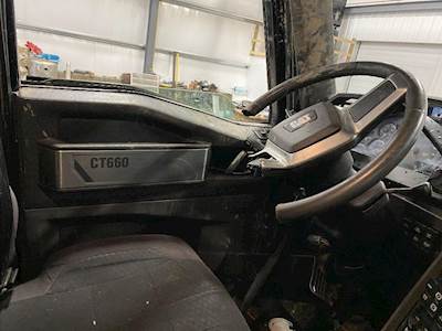 Caterpillar CT660 Steering Column for a CAT CT660