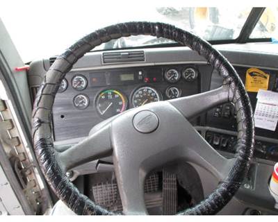 Freightliner Columbia 120 Steering Column